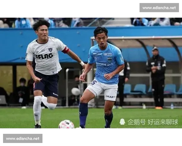 高清流畅足球赛事直播APP下载畅享实时精彩对决全程不漏每一球 - 副本 (20) - 副本 - 副本 - 副本 - 副本