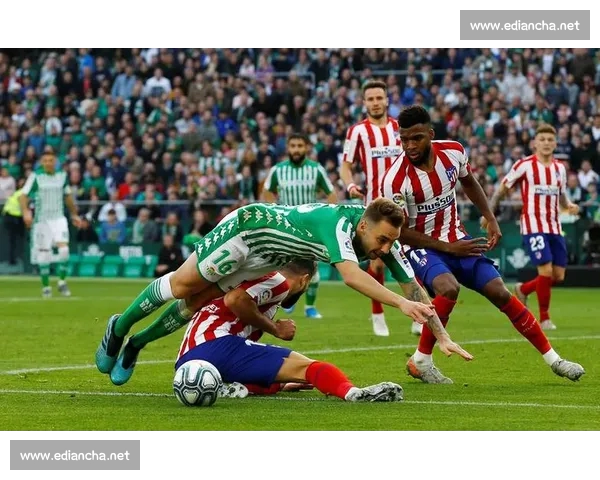 西甲最新赛事比分解析：各队表现亮眼，冠军之争愈加激烈